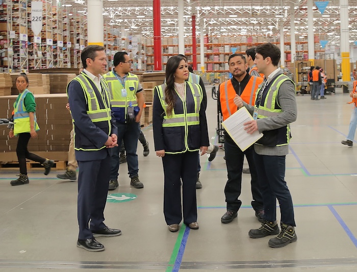 Inicia operaciones en el Estado de México el Centro de Apoyo a Desastres de Amazon