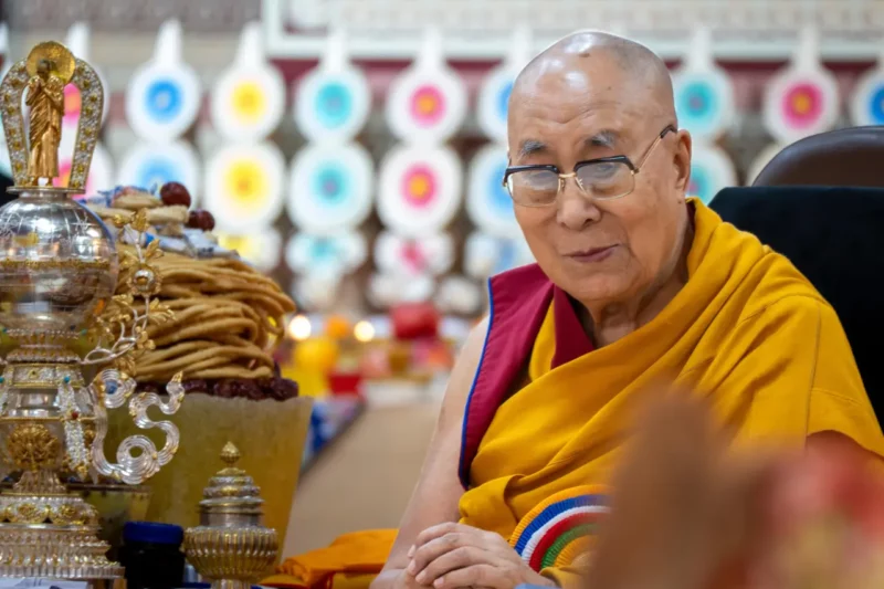 El Dalai Lama Celebra su 90° Cumpleaños Según el Calendario Tibetano en Dharamshala